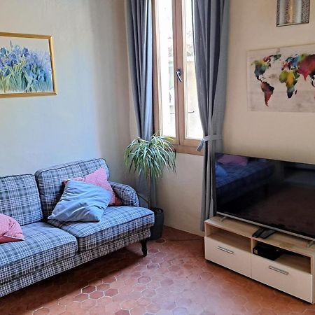 Renovated Fully Equipped Studio For 2 To 4 Pers Lägenhet La Ciotat Exteriör bild