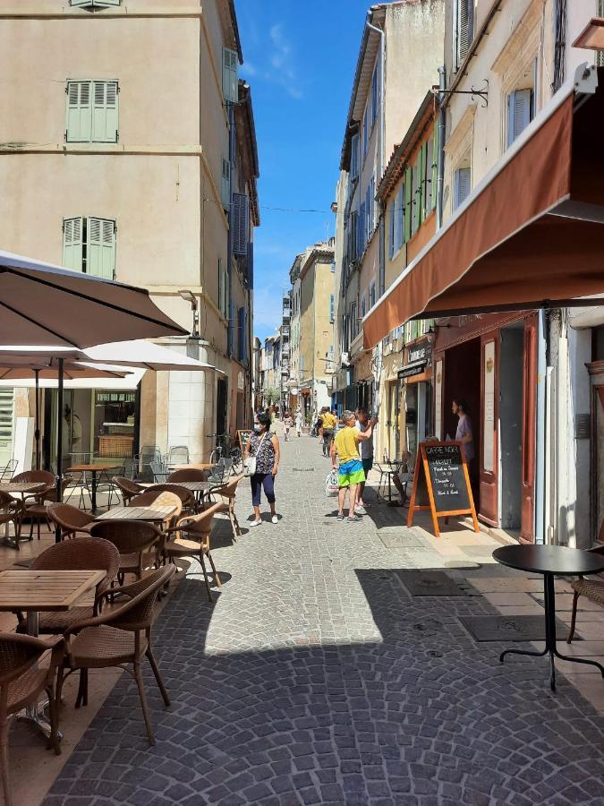 Renovated Fully Equipped Studio For 2 To 4 Pers Lägenhet La Ciotat Exteriör bild